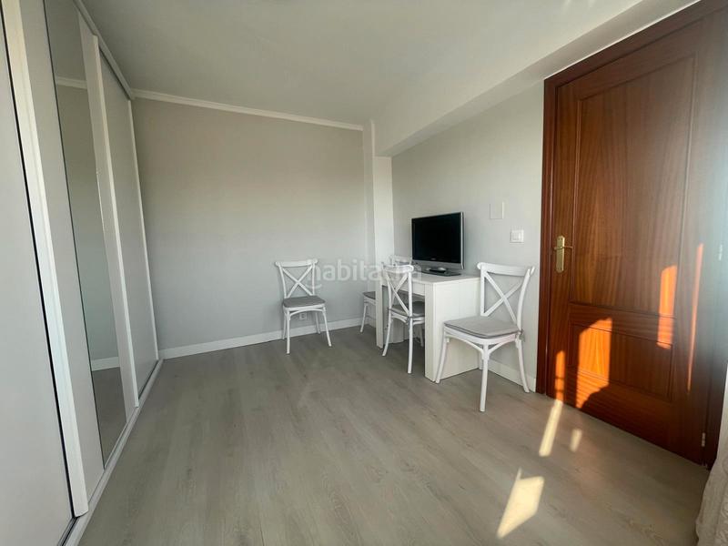 Foto 1db0b513-cda8-44e1-ba17-410001d15f98. Pis a astilleros - la paz - loreto - el corte inglés Cádiz