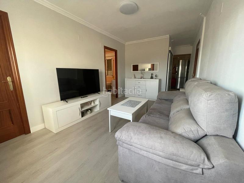 Foto e96037b7-6dca-45fa-99ed-ba70aeb870d9. Pis a astilleros - la paz - loreto - el corte inglés Cádiz