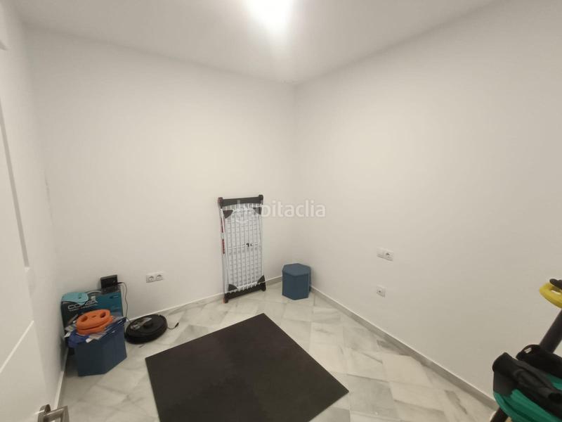 Foto 0fa3df6c-3db5-4a4f-bb67-2962ff3f146e. Piso  moderno con ascensor junto al palacio de congresos !!!! en Cádiz