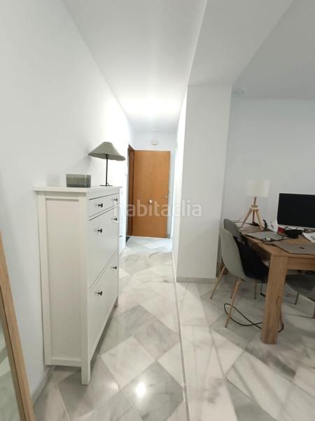 Foto 1b0cd663-e71a-4b85-9167-c3b98aab1cd4. Piso  moderno con ascensor junto al palacio de congresos !!!! en Cádiz