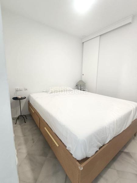 Foto 2177faae-4391-43b0-9c0d-f2aa088cbeff. Piso  moderno con ascensor junto al palacio de congresos !!!! en Cádiz