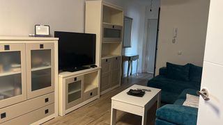 Pis a Valdelagrana. Se vende piso en el puero de santa maria , zona valdelagrana ,