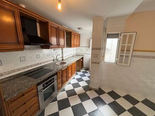 Appartamento in Centro. Se vende piso en puerto real , zona centro  ambulatorio