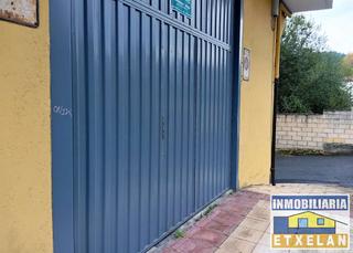 Local Comercial a Berriz. Venta de local comercial