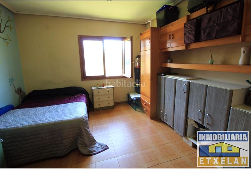 Foto 8a1fe6e6-9d30-4d45-a236-65419d17def4. Masía bonito casa totalmente reformado con estructura de hormigon en la localidad de munitibar gerrikaitz. en Munitibar - Arbatzegi Gerrikaitz