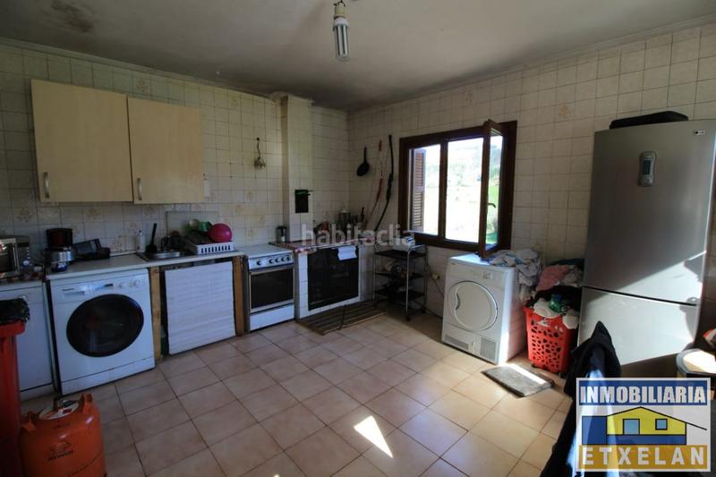 Foto daa48e03-7348-4b8d-974b-cf9115925a1d. Masía bonito casa totalmente reformado con estructura de hormigon en la localidad de munitibar gerrikaitz. en Munitibar - Arbatzegi Gerrikaitz