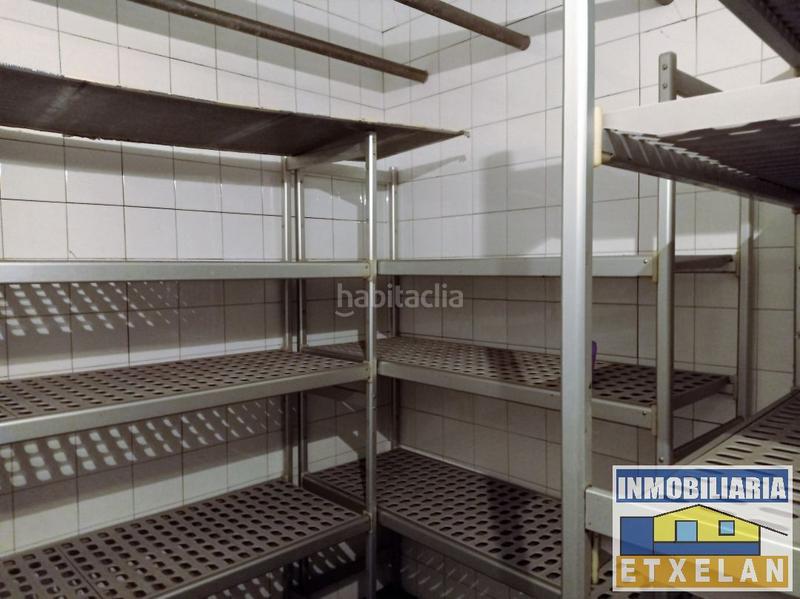 Foto e1b8503a-f07a-4bff-a44f-7dfef7bb1b7a. Local comercial amb calefacció a Berriz