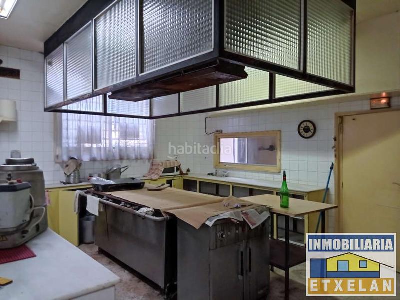 Foto f0e7005c-85a1-480b-a745-4985af126d9f. Local comercial amb calefacció a Berriz