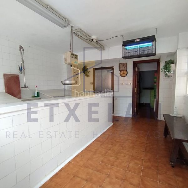 Foto 55a71670-80fe-4090-a457-b0010bd0e264. Lloguer local comercial a Berriz