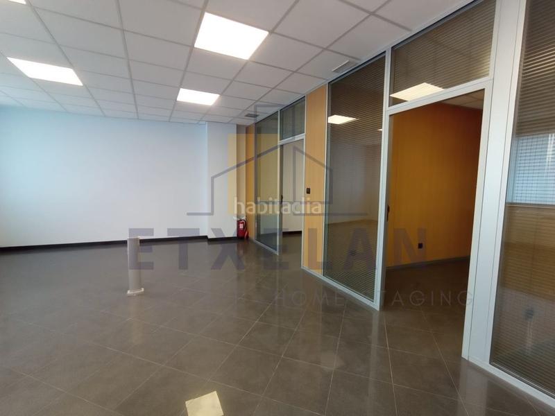 Foto 2aa423a8-ca4e-44a8-b16c-f0356879d154. Local comercial a Berriz