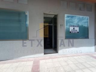 Local Comercial a Berriz. Local comercial ,ideal para montar tu negocio.
