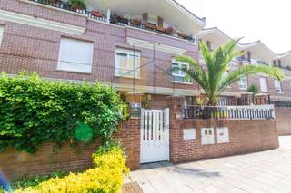 Casa adossada a Berriz. Adosado en la zona de abeletxe de berriz
