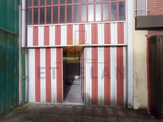 Local Comercial a Berriz. Oportunidad en venta garaje con altillo, cocina y aseo