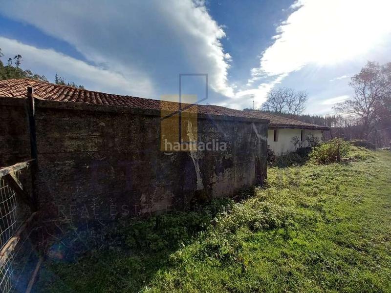 Foto 64a2af20-d6db-4528-b6c0-f714be09bcff. Piso venta de caserío a reformar con amplio terreno en Aulesti