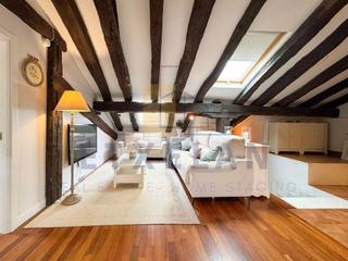 Pis a Elorrio. Piso con encanto en edificio señorial con ascensor exclusiva en