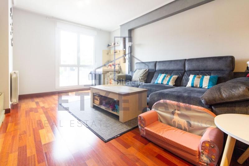 Foto ed7f7562-4240-4291-a00b-72f8a8c9b527. Appartement avec chauffage parking dans Berriz