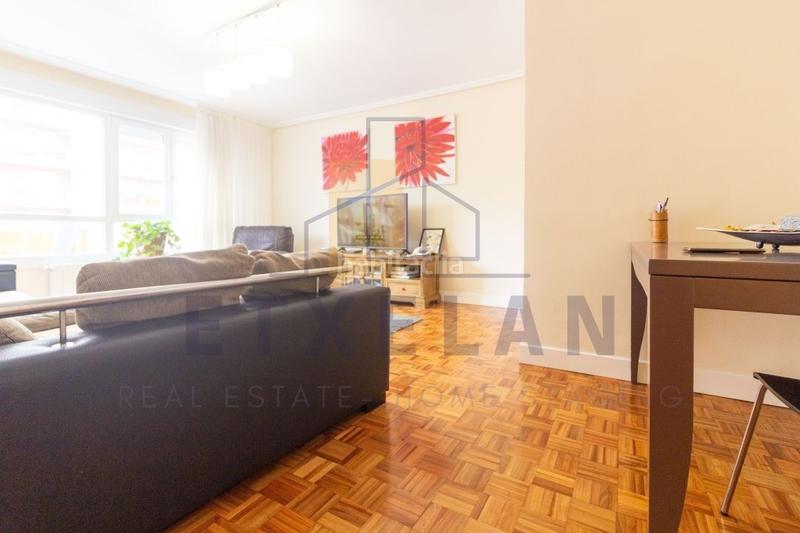Foto b2b38e06-e247-487f-b233-93a8c6b0aecb. Piso oportunidad en mutsaratz 3 habitaciones, balcón y ascensor en Abadiño