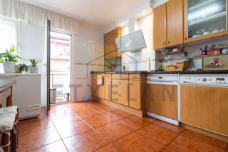 Pis a Berriz. Luminoso piso céntrico de 2 habitaciones con balcón, listo para