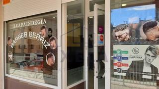 Local commercial à Berriz. Se vende o alquila salon de belleza en berriz