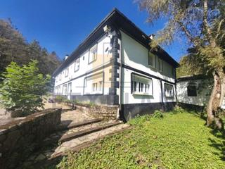Maison à Elorrio. Aizeona la casa que respira naturaleza y calma en el alto de kan