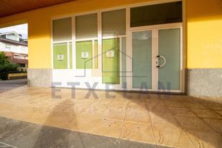 Location Local commercial à Berriz. Oportunidad en berriz local comercial en la zona de las escuelas