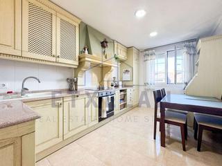 Semi detached house in Durango