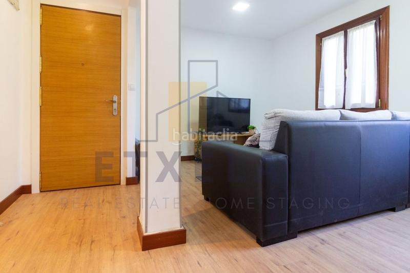 Foto 257589d7-4ca9-4863-bf67-a6da74e1342f. Flat with heating in Markina - Xemein