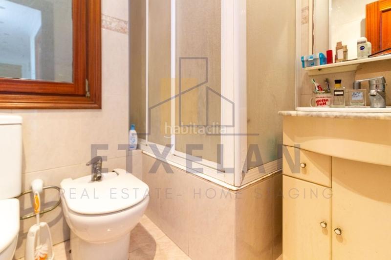 Foto f11bd3f8-cd02-4aab-8b2c-d9cd0043358a. Flat with heating in Markina - Xemein