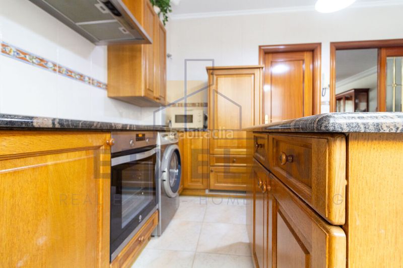 Foto 07274dd6-2c74-4a20-b76b-76f1019f241a. Casa amb calefacció aparcament a Igorre