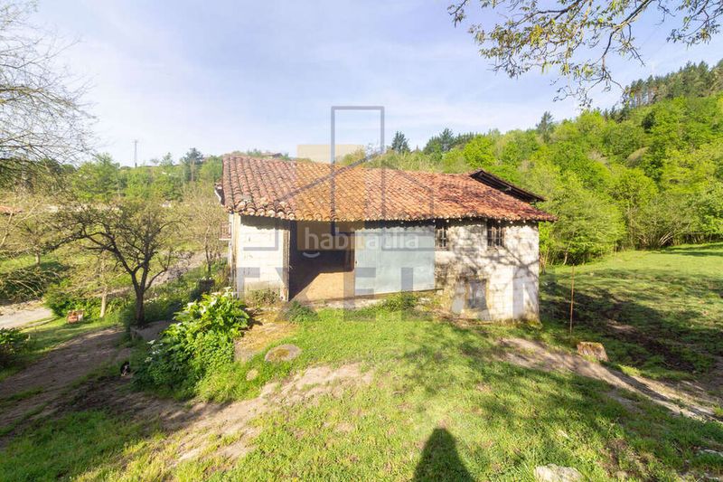 Foto a19dfe22-ce5d-4caa-9db3-717b2beaadd4. Casale con parcheggio in Berriz
