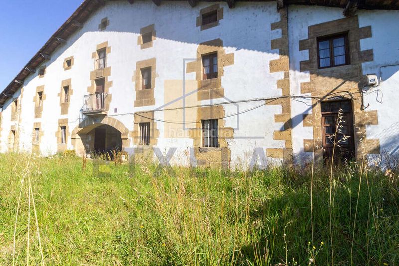 Foto d22055e6-4881-4dd7-8130-e601c1dd83bf. Masia a Zaldibar