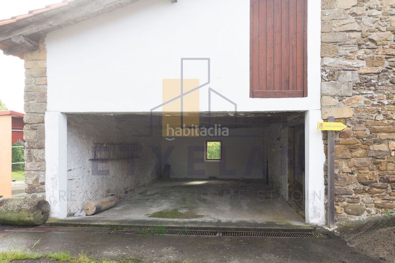 Foto bbc57c0c-1333-4edb-bcc0-73dd3c72c015. Masia amb calefacció a Mallabia