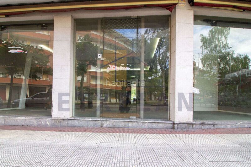Foto b568f824-3456-4c17-80b3-294d9eb7beb8. Local comercial a Durango