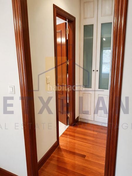 Foto 8922f771-5c17-4e19-a299-4e090424fb7a. Pis amb calefacció aparcament a Artziniega
