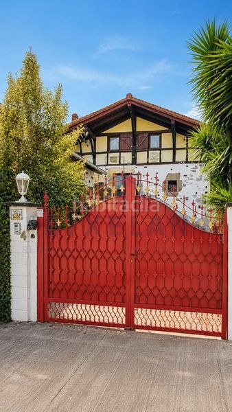 Foto 49f6512e-895e-40b3-b899-557522e10193. Casa en Bedia