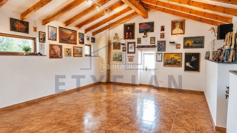 Foto b3ce3a76-a554-4ead-a2c9-56f226dbdf42. Casa en Bedia