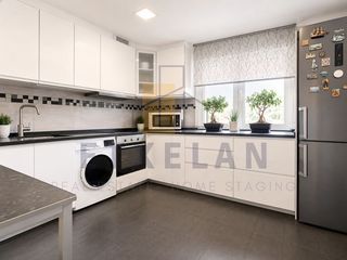 Pis a Erandio. Piso de 4 habitaciones en astrabudua, amplio y en muy buen estad