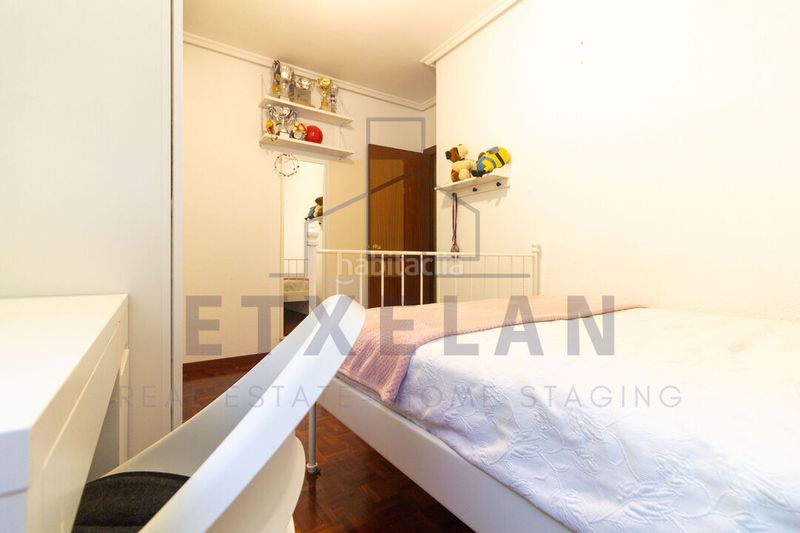 Foto f607c536-d3f6-425a-a2f9-74b0f5d51b2f. Flat with heating parking in Berriz