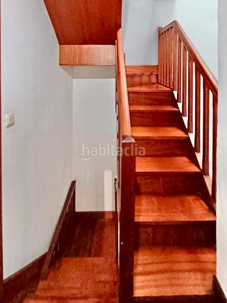 Foto 67bb6374-1e0f-4fdd-b6c5-39eaa361f898. A tre livelli in Tolosa