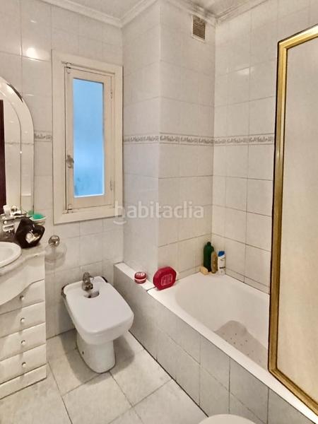 Foto 95d5fd6b-fe35-4f74-b61b-9376e253778a. A tre livelli in Tolosa