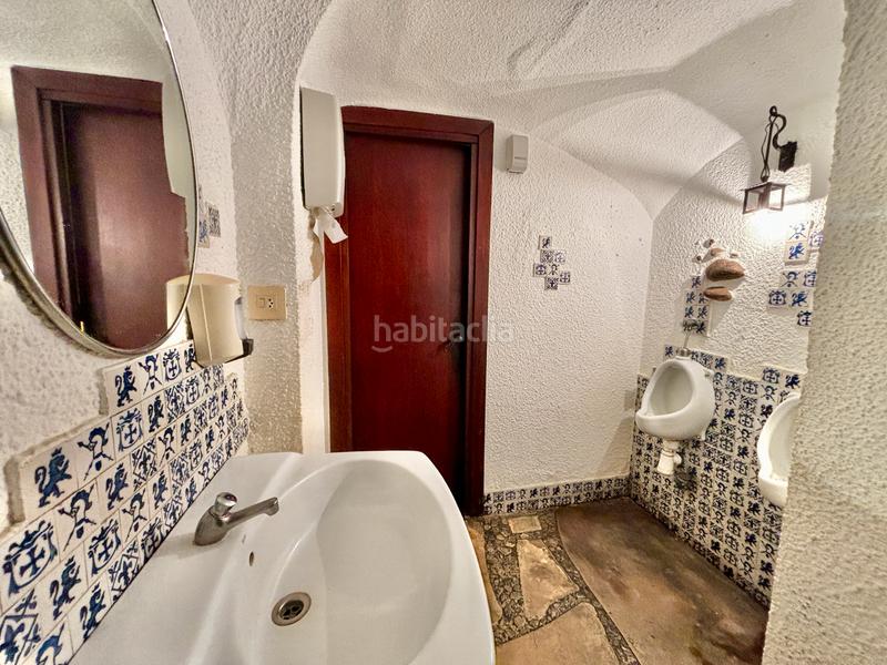 Foto ca2a3329-414e-4606-8885-c084e1637978. Local comercial en Amara Donostia - San Sebastián