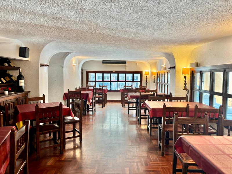 Foto 1722f270-6496-4bc6-98d4-f5c5c14f7e91. Locale commerciale in Amara Donostia - San Sebastián