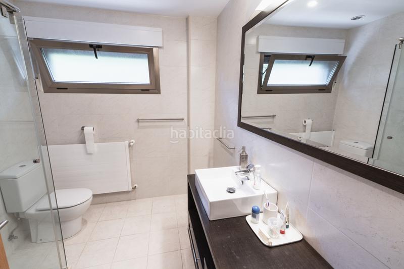 Foto 293e82fb-289d-4ca2-9ee3-e556d28961eb. Location appartement avec chauffage parking piscine dans Donostia - San Sebastián