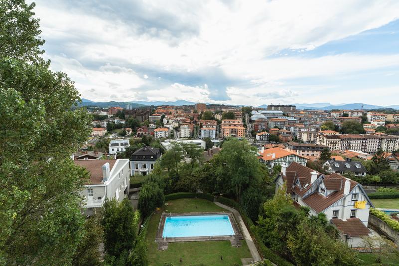 Foto 515c7413-8076-4576-b5c4-94adbd20f36e. Location appartement avec chauffage parking piscine dans Donostia - San Sebastián