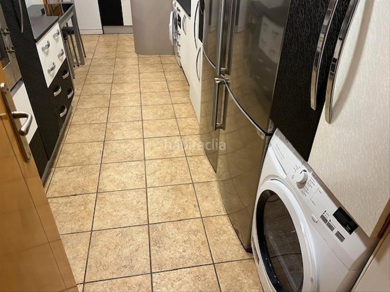Foto a24e955b-1f66-4d11-9c36-9445cc80ed18. Piso en carrer d'eivissa 16 zona centrica, cerca centros comerciales y sanitarios en Tarragona