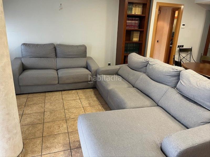 Foto c325829a-39ab-4730-b4dc-cc831399ae7f. Piso en carrer d'eivissa 16 zona centrica, cerca centros comerciales y sanitarios en Tarragona