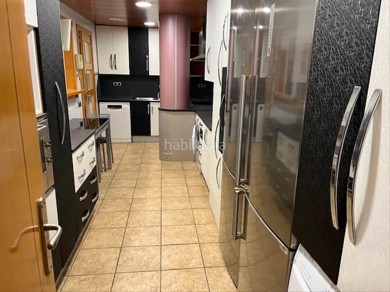Foto f67f98ce-d497-42b5-a6c1-7a5bc91f18da. Piso en carrer d'eivissa 16 zona centrica, cerca centros comerciales y sanitarios en Tarragona