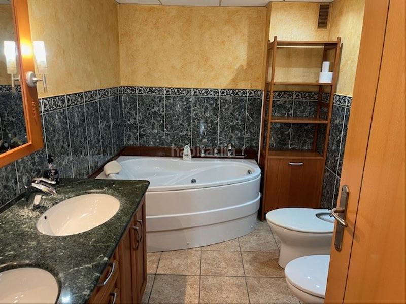 Foto ffea9bfa-e09e-49b2-9b0b-9af3b76b82d3. Piso en carrer d'eivissa 16 zona centrica, cerca centros comerciales y sanitarios en Tarragona