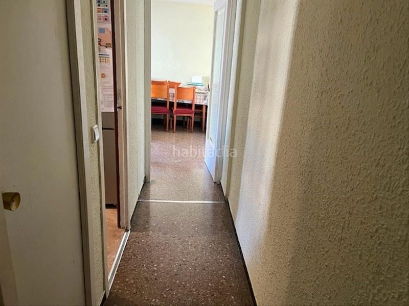 Foto a2ac3abe-bbbe-4f82-a8f3-2b62dd2211e8. Pis a carrer dels caputxins 29 a Nou Eixample Sud Tarragona