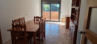 Lloguer Pis  Plaça corts catalanes 1. Amueblado 3 dormitorios, 2 baños